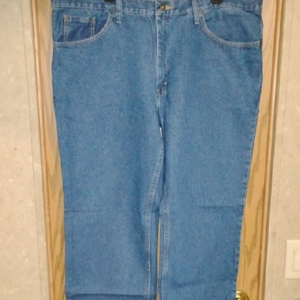 urban pipeline Men's Straight Light Blue Denim Jeans